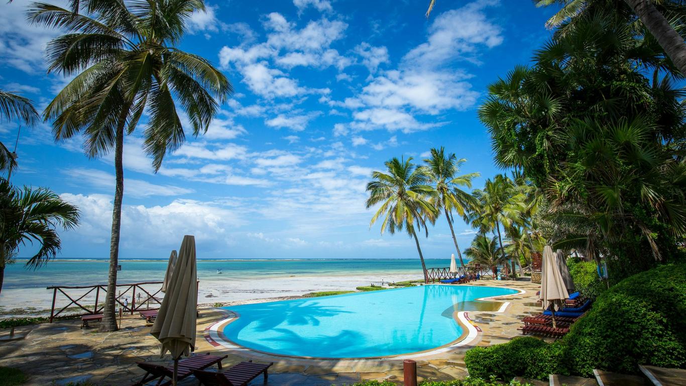 Voyager Beach Resort